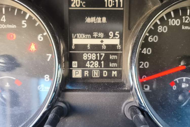 Used Nissan Qashqai 2012 2.0 XL Fire CVT 2WD Odometer Close Up