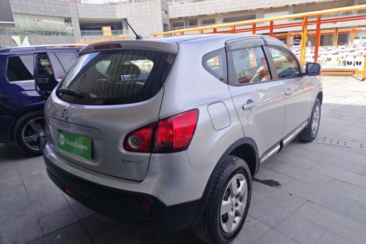 Used Nissan Qashqai 2012 1.6XE Wind 5MT 2WD Rear Right 45 Deg