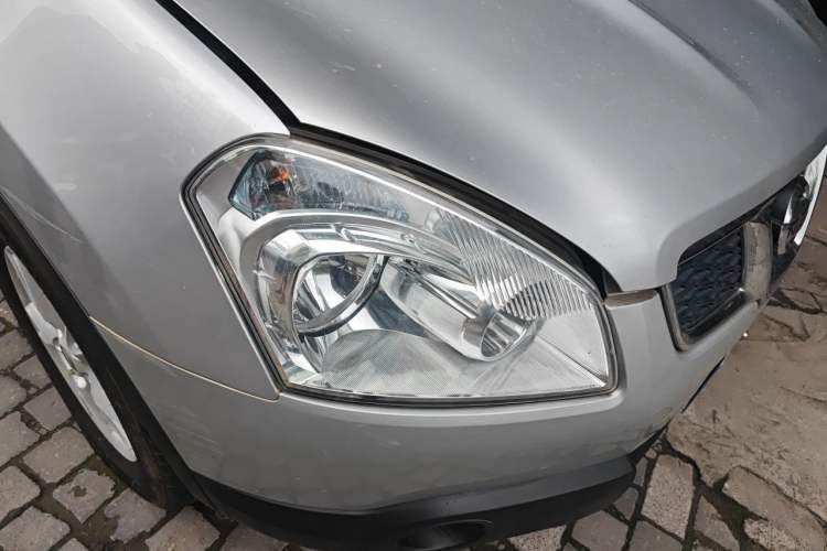 Used Nissan Qashqai 2012 2.0 XL Fire CVT 2WD Right Front Headlight