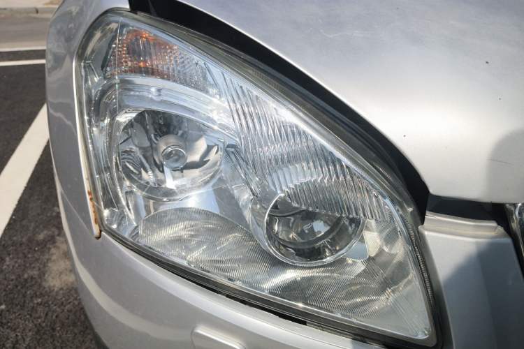 Used Nissan Qashqai 2012 2.0 XV Dragon CVT 4WD Right Front Headlight