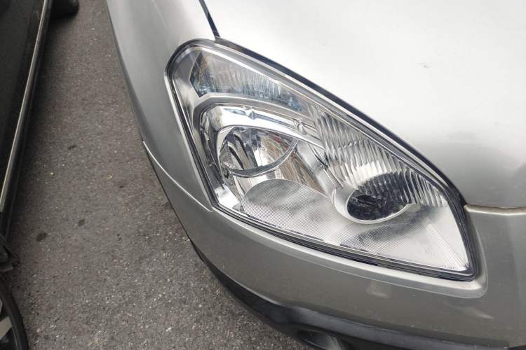 Used Nissan Qashqai 2012 2.0 XL Fire CVT 2WD Right Front Headlight