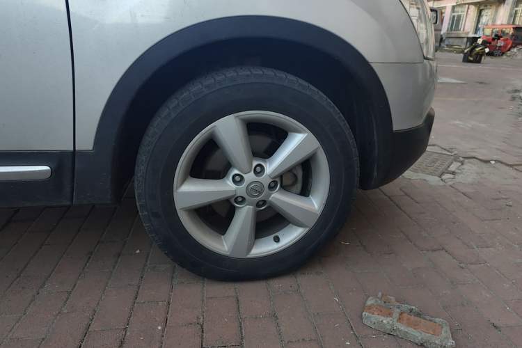 Used Nissan Qashqai 2012 2.0 XV LE CVT 2WD Right Front Wheel Hub