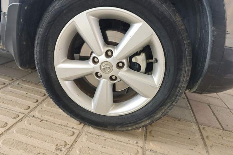 Used Nissan Qashqai 2012 2.0 XV LE CVT 2WD Right Front Wheel Hub