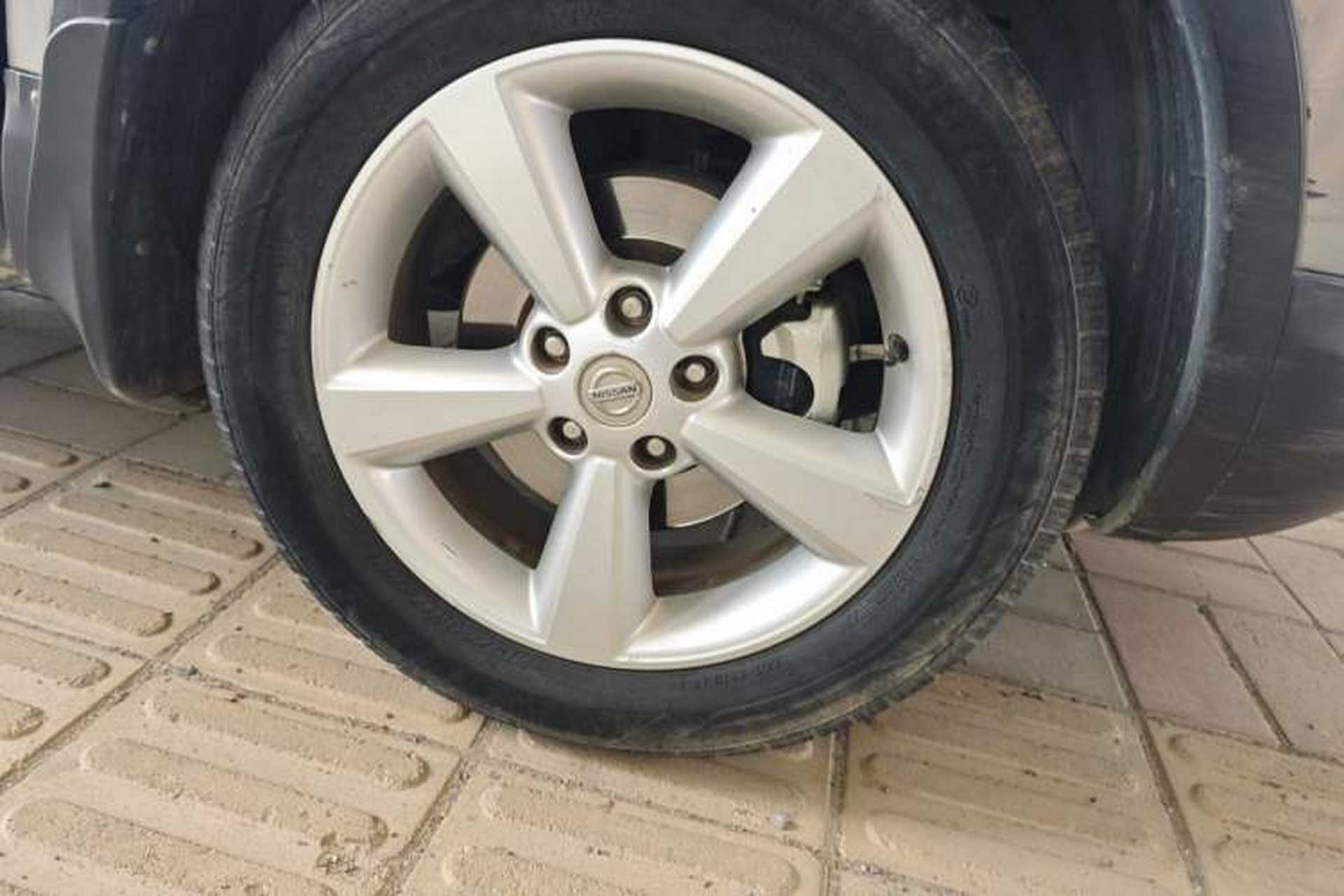 Used Nissan Qashqai 2012 2.0 XV LE CVT 2WD Right Front Wheel Hub
