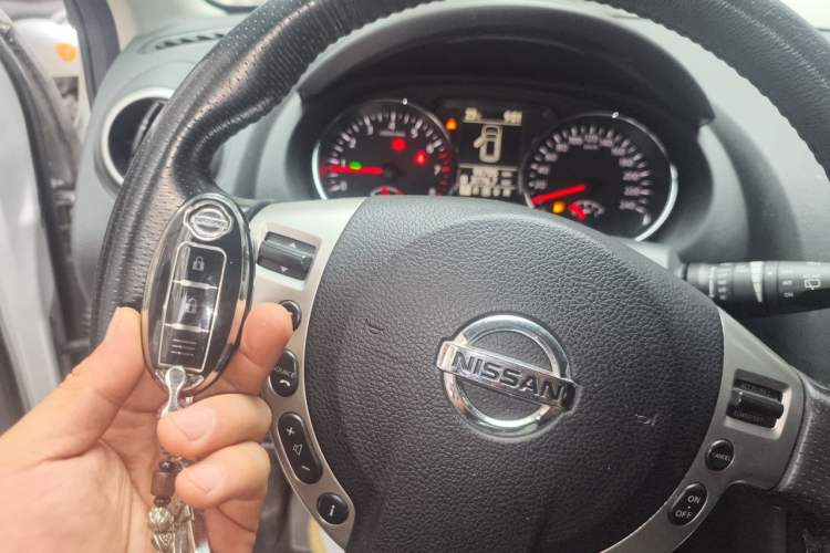 Used Nissan Qashqai 2012 2.0 XL Fire CVT 2WD Vehicle Key