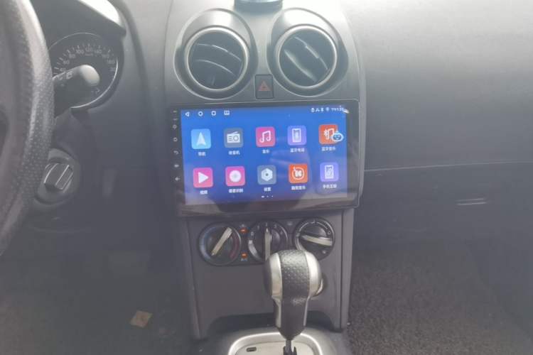 Used Nissan Qashqai 2012 2.0 XL Fire CVT 2WD Audio And AC Panel