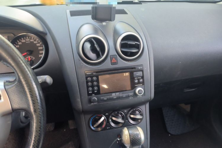 Used Nissan Qashqai 2012 2.0 XL Fire CVT 2WD Audio And AC Panel
