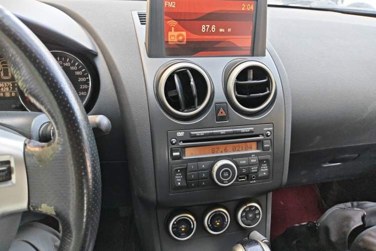 Used Nissan Qashqai 2012 2.0 XV LE CVT 2WD Audio And AC Panel
