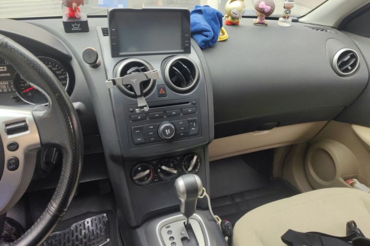 Used Nissan Qashqai 2012 2.0 XL Fire CVT 2WD Audio And AC Panel