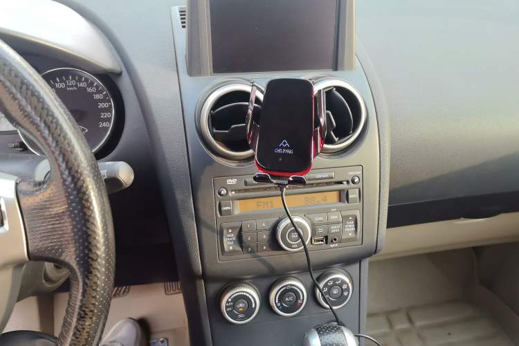 Used Nissan Qashqai 2012 2.0 XV LE CVT 2WD Audio And AC Panel
