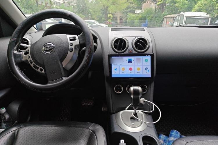 Used Nissan Qashqai 2012 2.0 XV LE CVT 2WD Center Console