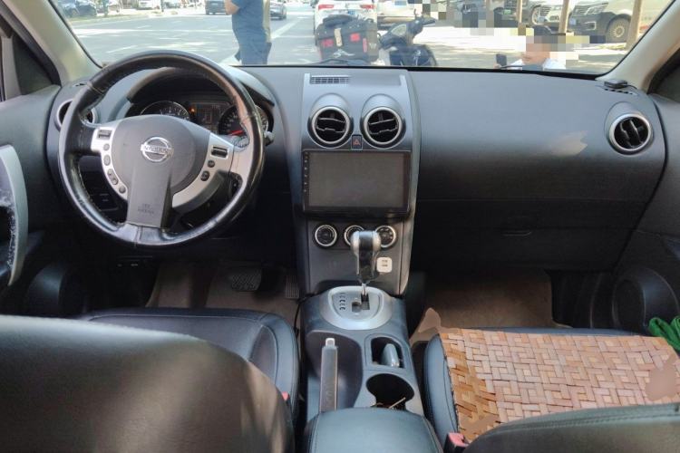 Used Nissan Qashqai 2012 2.0 XV LE CVT 2WD Center Console