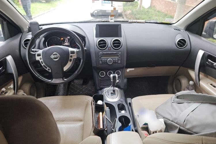 Used Nissan Qashqai 2012 2.0 XV LE CVT 2WD Center Console