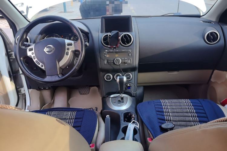 Used Nissan Qashqai 2012 2.0 XV LE CVT 2WD Center Console