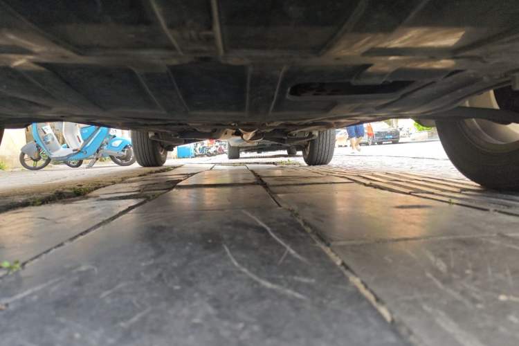 Used Nissan Qashqai 2012 2.0 XL Fire CVT 2WD Chassis Front Right
