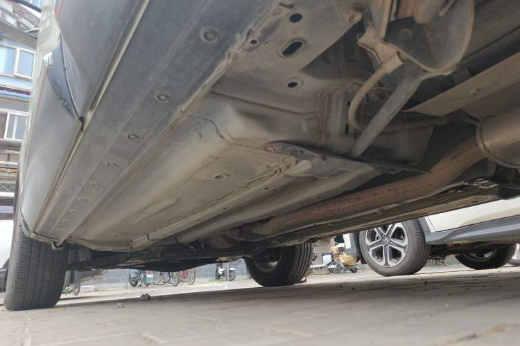 Used Nissan Qashqai 2012 2.0 XL Fire CVT 2WD Chassis Rear Left