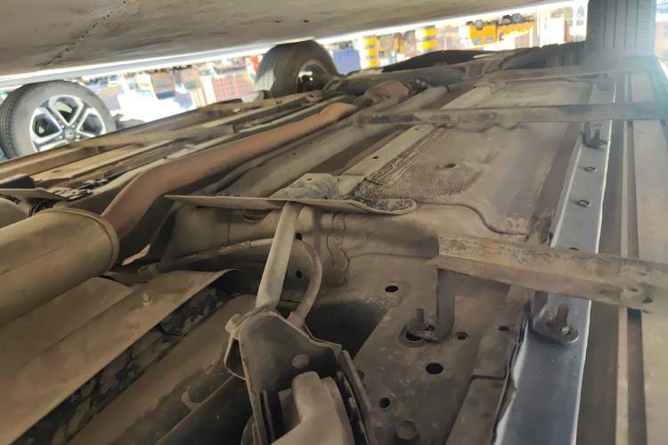 Used Nissan Qashqai 2012 2.0 XL Fire CVT 2WD Chassis Rear Left