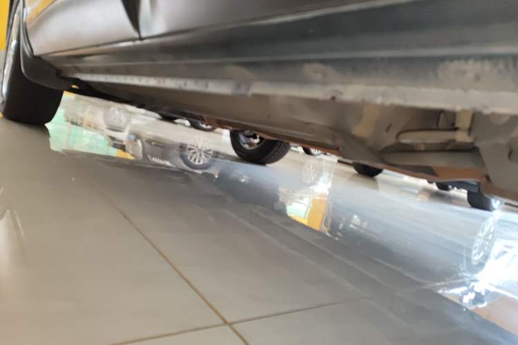 Used Nissan Qashqai 2012 2.0 XV LE CVT 2WD Chassis Rear Left