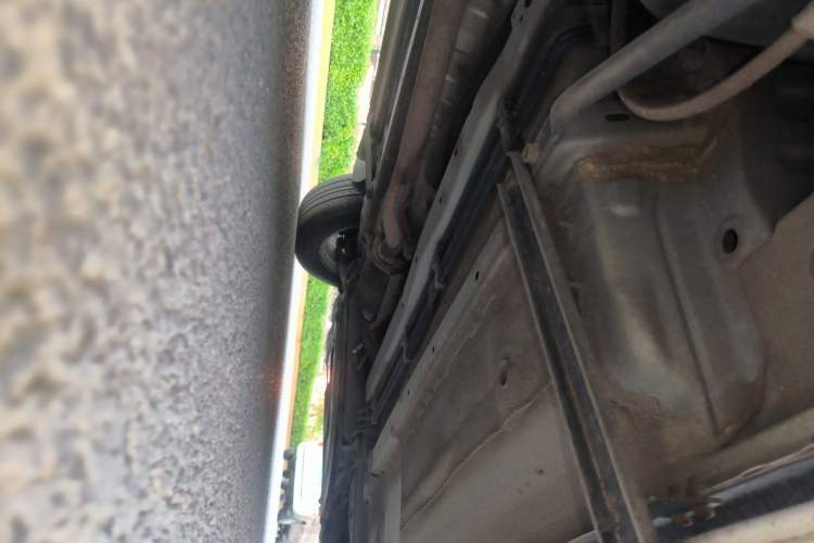 Used Nissan Qashqai 2012 2.0 XL Fire CVT 2WD Chassis Rear Right