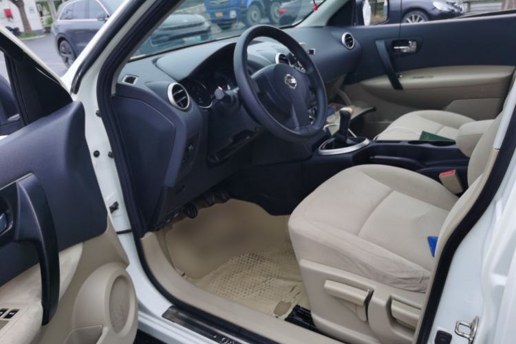 Used Nissan Qashqai 2012 1.6XE Wind 5MT 2WD Driver Seat