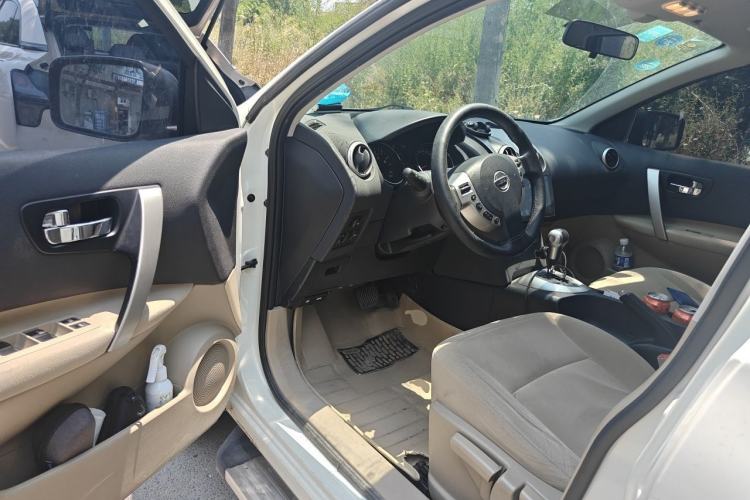 Used Nissan Qashqai 2012 2.0 XL Fire CVT 2WD Driver Seat