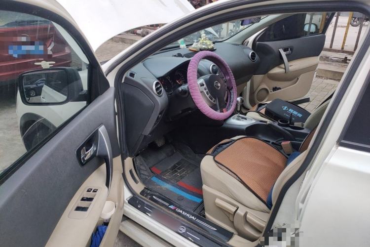 Used Nissan Qashqai 2012 2.0 XL Fire CVT 2WD Driver Seat