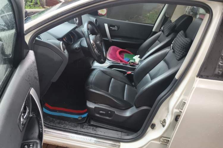 Used Nissan Qashqai 2012 2.0 XV LE CVT 2WD Driver Seat