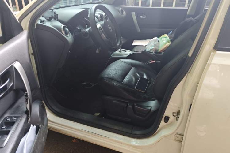 Used Nissan Qashqai 2012 2.0 XL Fire CVT 2WD Driver Seat
