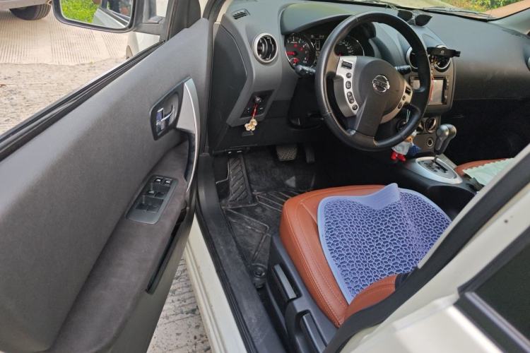 Used Nissan Qashqai 2012 2.0 XL Fire CVT 2WD Driver Seat