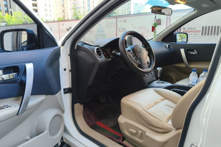 Used Nissan Qashqai 2012 2.0 XV LE CVT 2WD Driver Seat