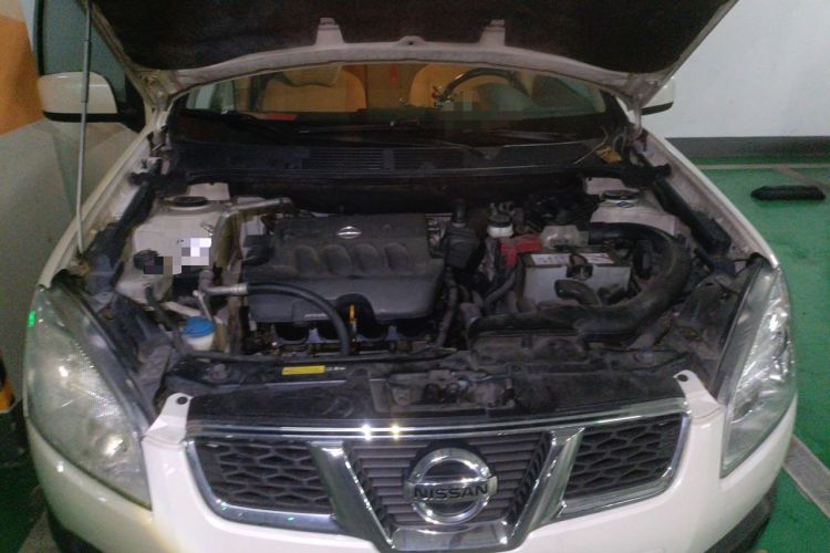 Used Nissan Qashqai 2012 2.0 XL Fire CVT 2WD Engine Bay
