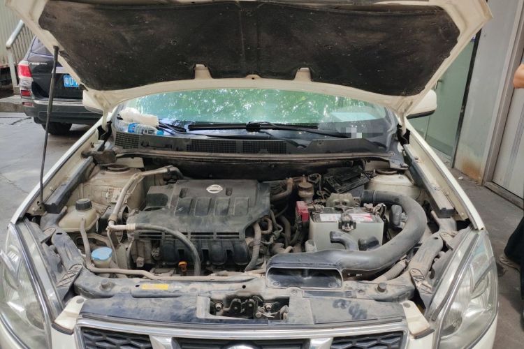 Used Nissan Qashqai 2012 1.6XE Wind 5MT 2WD Engine Bay