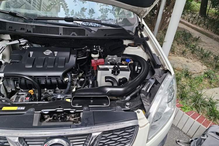 Used Nissan Qashqai 2012 1.6XE Wind 5MT 2WD Engine Bay Left