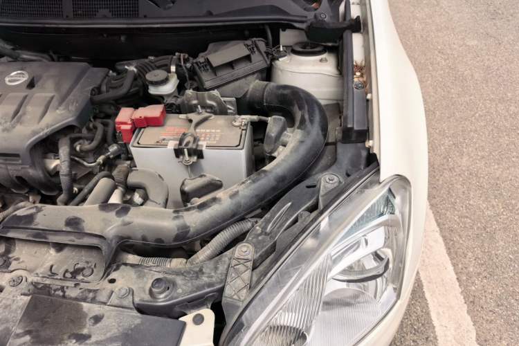 Used Nissan Qashqai 2012 1.6XE Wind 5MT 2WD Engine Bay Left