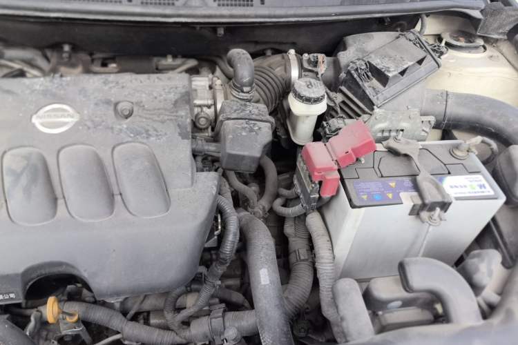 Used Nissan Qashqai 2012 2.0 XV LE CVT 2WD Engine Bay Left