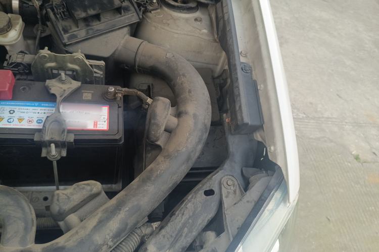 Used Nissan Qashqai 2012 2.0 XL Fire 6MT 2WD Engine Bay Left