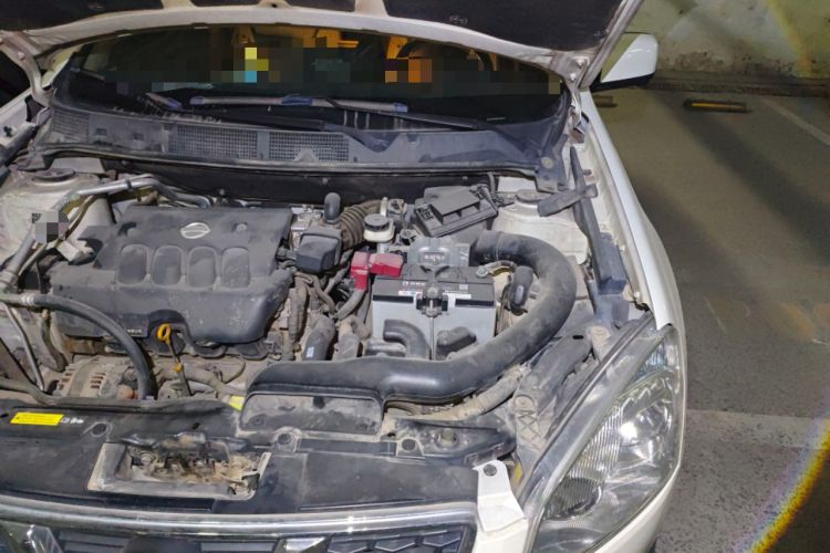 Used Nissan Qashqai 2012 2.0 XV LE CVT 2WD Engine Bay Left