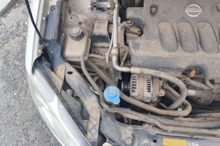 Used Nissan Qashqai 2012 2.0 XL Fire CVT 2WD Engine Bay Right