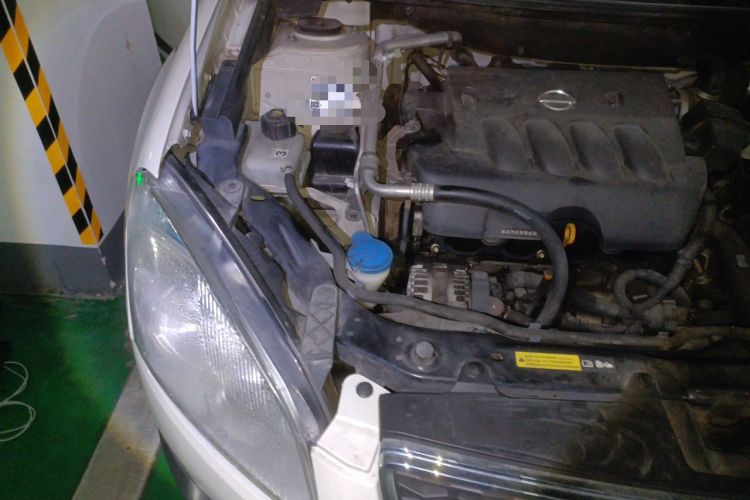 Used Nissan Qashqai 2012 2.0 XL Fire CVT 2WD Engine Bay Right