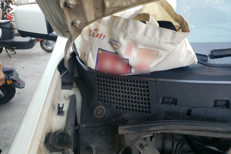 Used Nissan Qashqai 2012 2.0 XV LE CVT 2WD Engine Bay Right