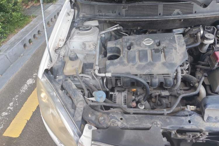 Used Nissan Qashqai 2012 1.6XE Wind 5MT 2WD Engine Bay Right
