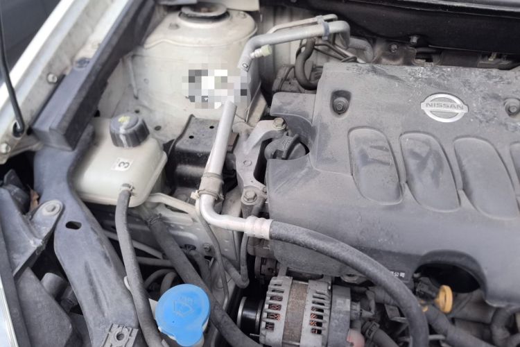 Used Nissan Qashqai 2012 2.0 XV LE CVT 2WD Engine Bay Right