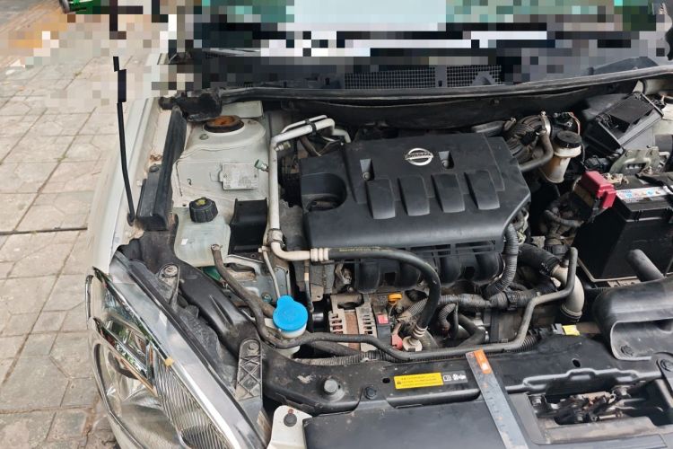 Used Nissan Qashqai 2012 1.6XE Wind 5MT 2WD Engine Bay Right