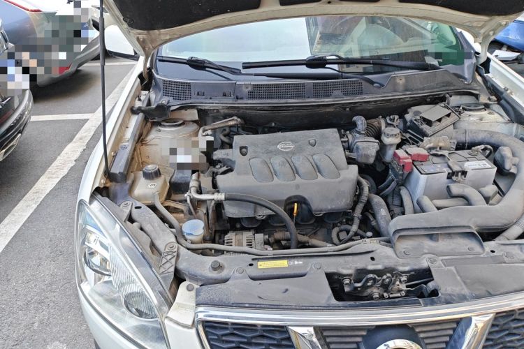 Used Nissan Qashqai 2012 2.0 XV LE CVT 2WD Engine Bay Right