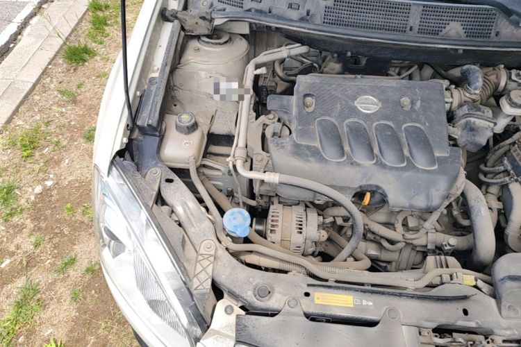 Used Nissan Qashqai 2012 2.0 XV LE CVT 2WD Engine Bay Right