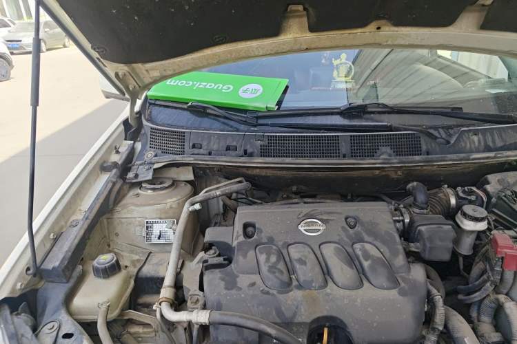 Used Nissan Qashqai 2012 2.0 XV LE CVT 2WD Engine Bay Right