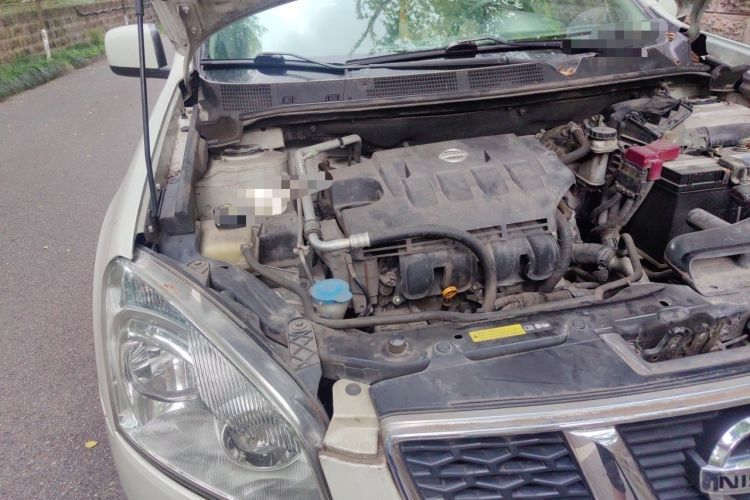 Used Nissan Qashqai 2012 1.6XE Wind 5MT 2WD Engine Bay Right