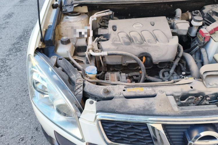 Used Nissan Qashqai 2012 2.0 XV LE CVT 2WD Engine Bay Right