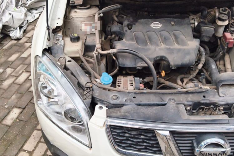 Used Nissan Qashqai 2012 2.0 XV LE CVT 2WD Engine Bay Right