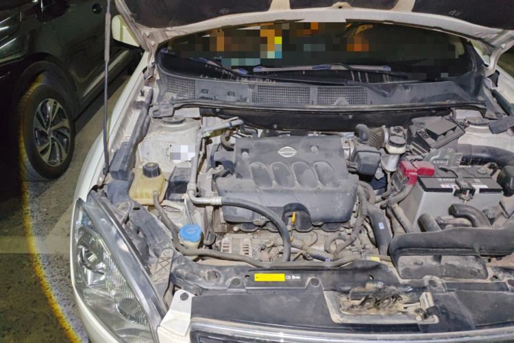 Used Nissan Qashqai 2012 2.0 XV LE CVT 2WD Engine Bay Right